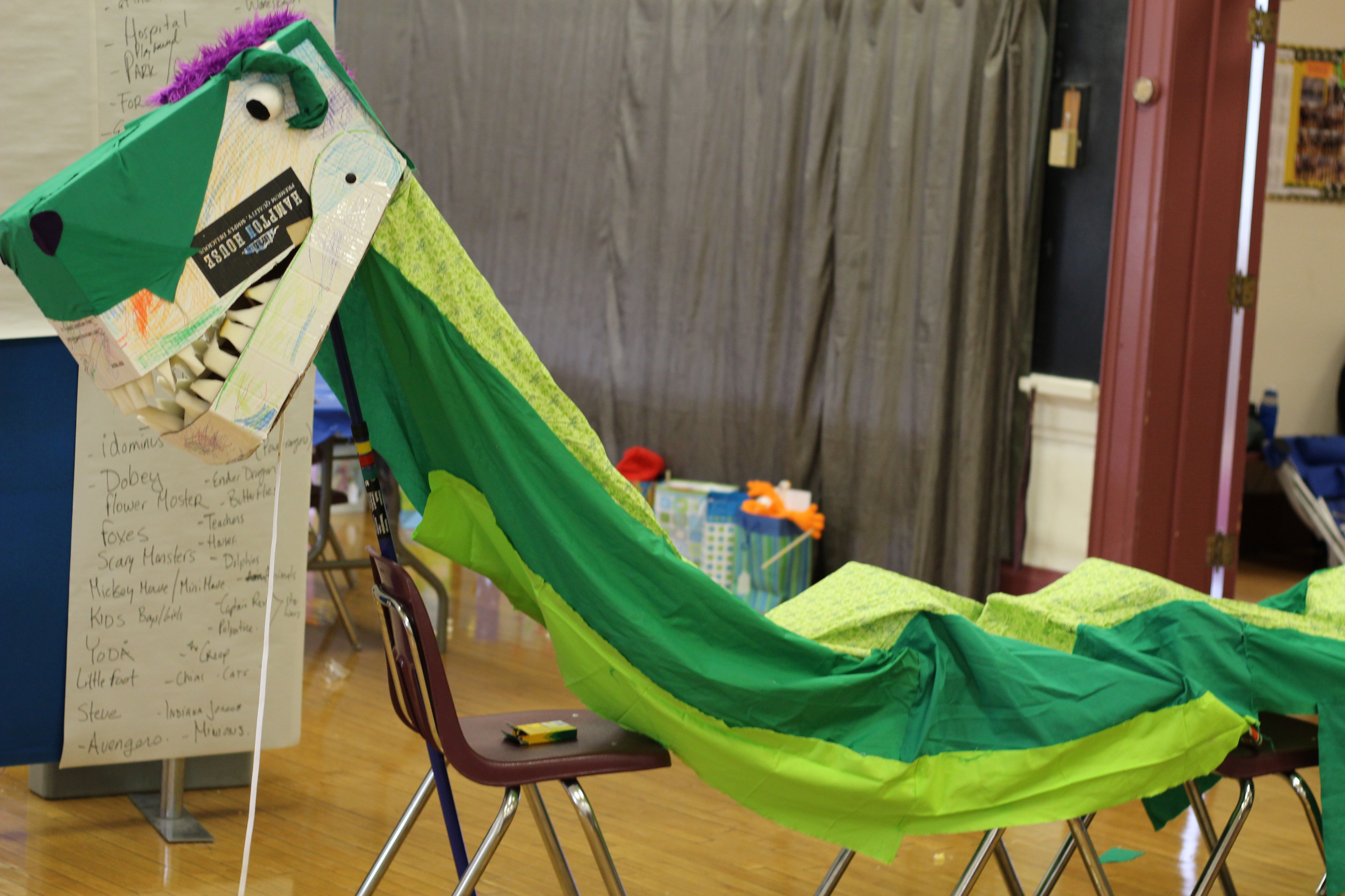 Giant Puppet » Wide Open Children's Theatre